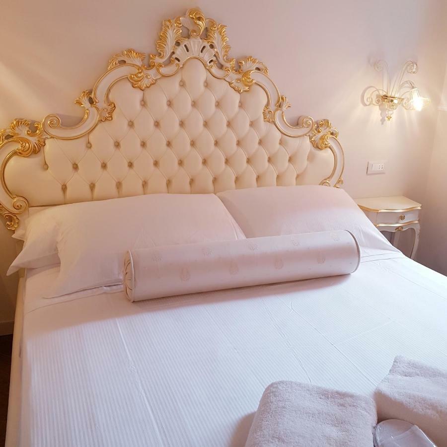 Ca' Vittoria Boutique House Apartsuite Кьоджа Экстерьер фото