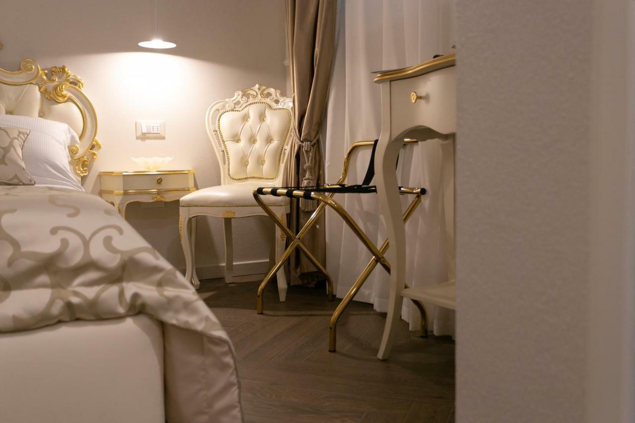 Ca' Vittoria Boutique House Apartsuite Кьоджа Экстерьер фото