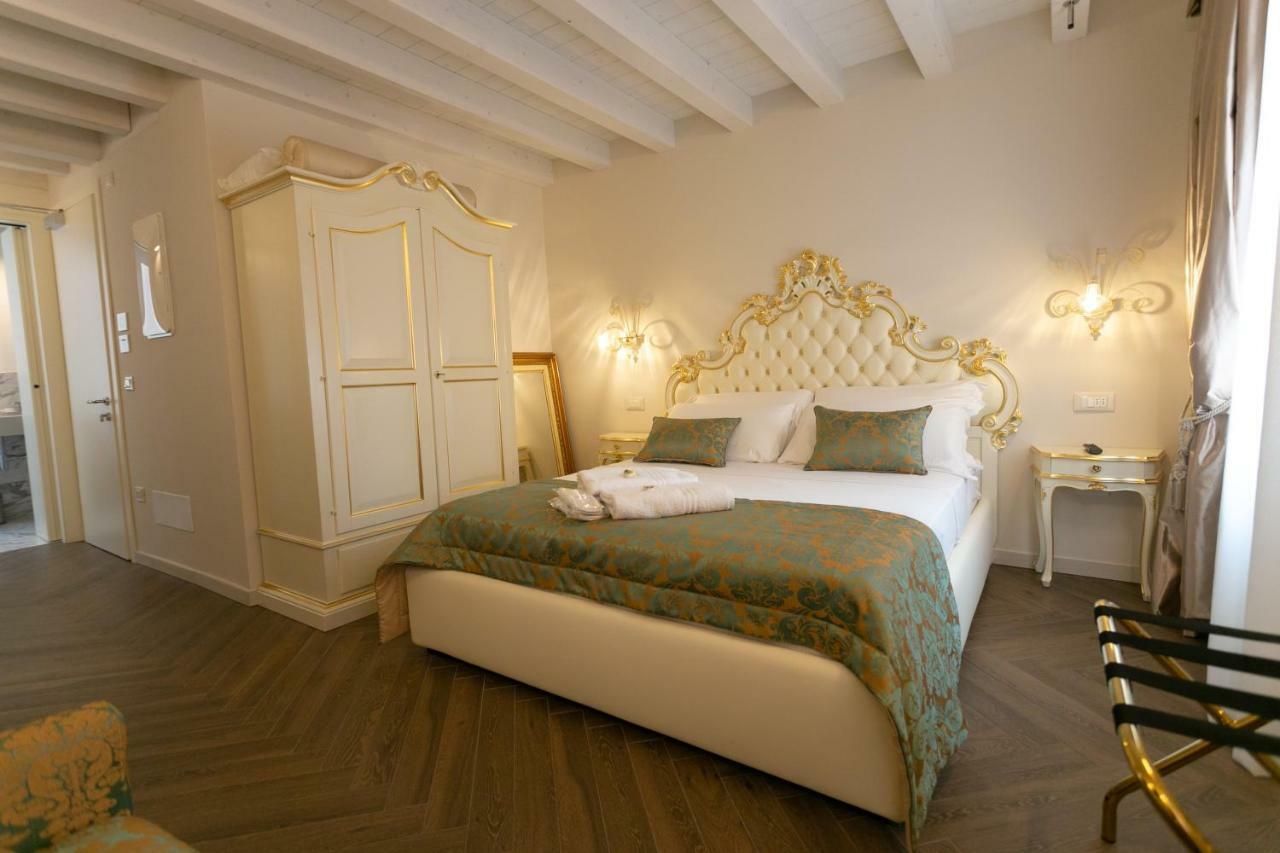 Ca' Vittoria Boutique House Apartsuite Кьоджа Экстерьер фото