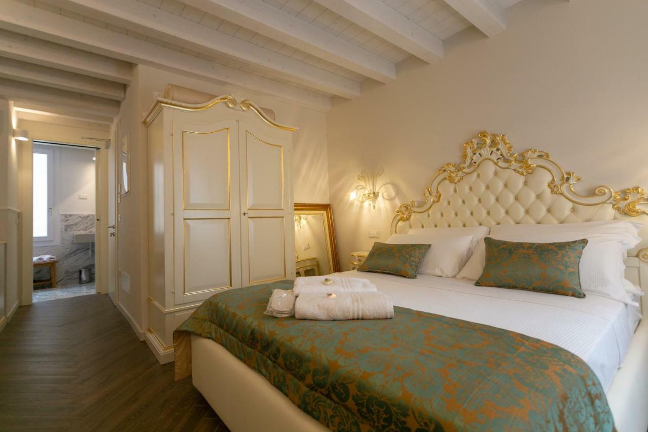 Ca' Vittoria Boutique House Apartsuite Кьоджа Экстерьер фото